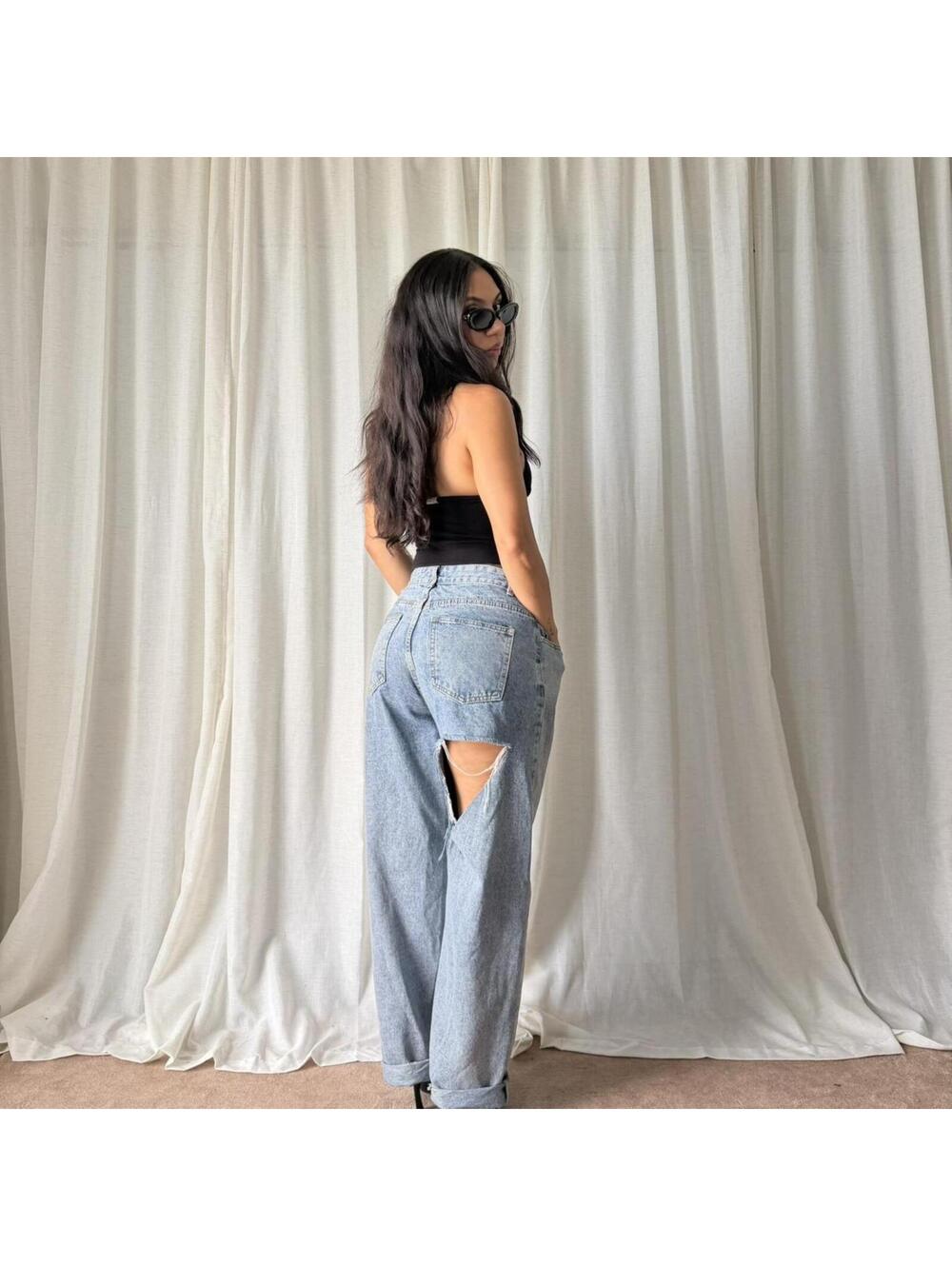 PrettyLittleThing Women's Blue Jeans
